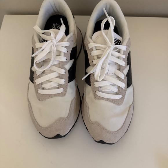 New Balance 237 Women - Picture 2 of 3